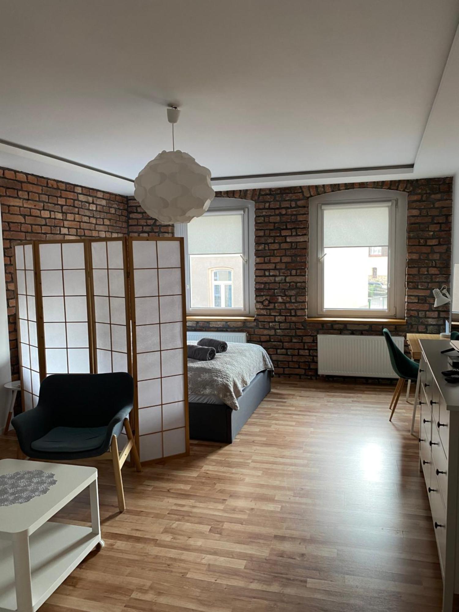Apartament Pogodny イェレニャ・グーラ エクステリア 写真